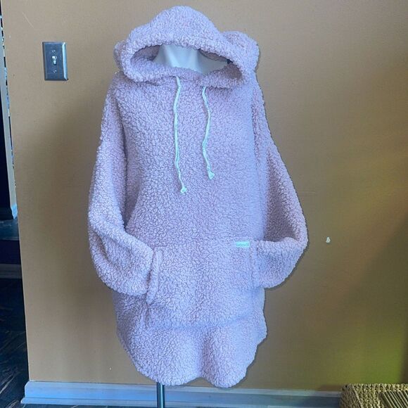 Hurley Fuzzy Pink All Sherpa Pullover Hoodie with kangaroo pocket Size Large - Picture 1 of 13